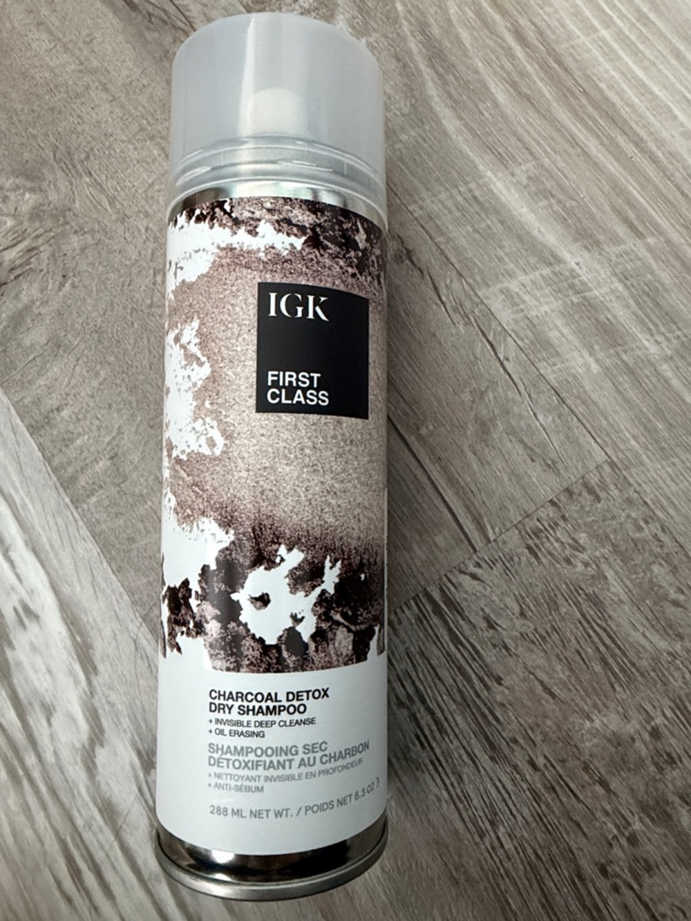 IGK First Class Charcoal Detox Dry Shampoo